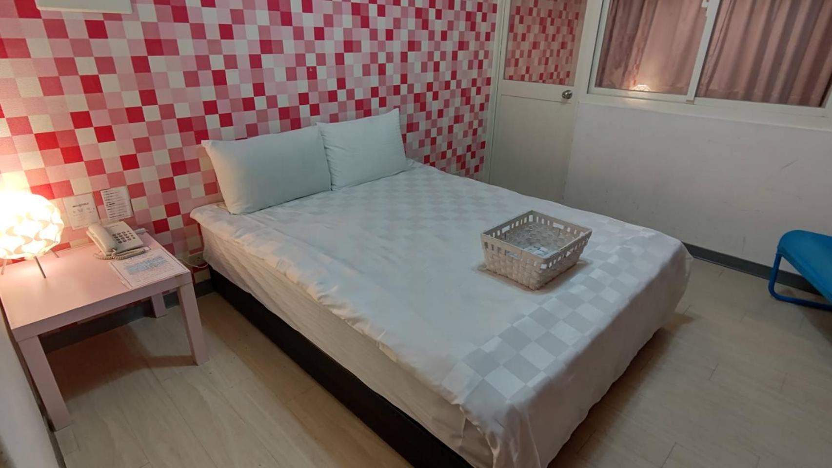 Sleep Taipei Hotel - Nanya Екстериор снимка